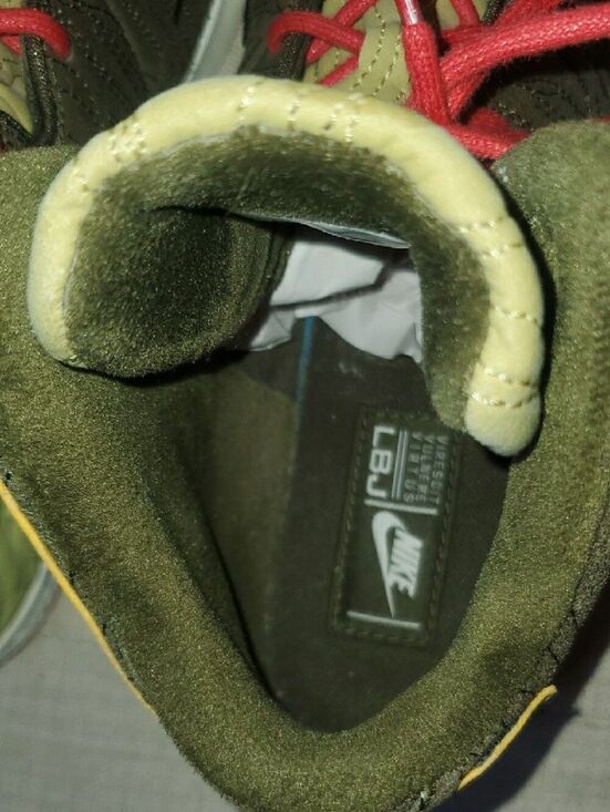 Nike Olive Green and White Shoe Label Interior 10.5 main image 16